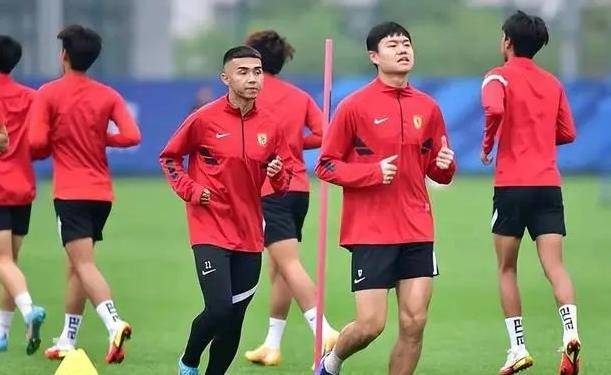 天博体育登录-东亚杯首战韩国!久帅或重用3大新星青春风暴组合上位的简单介绍