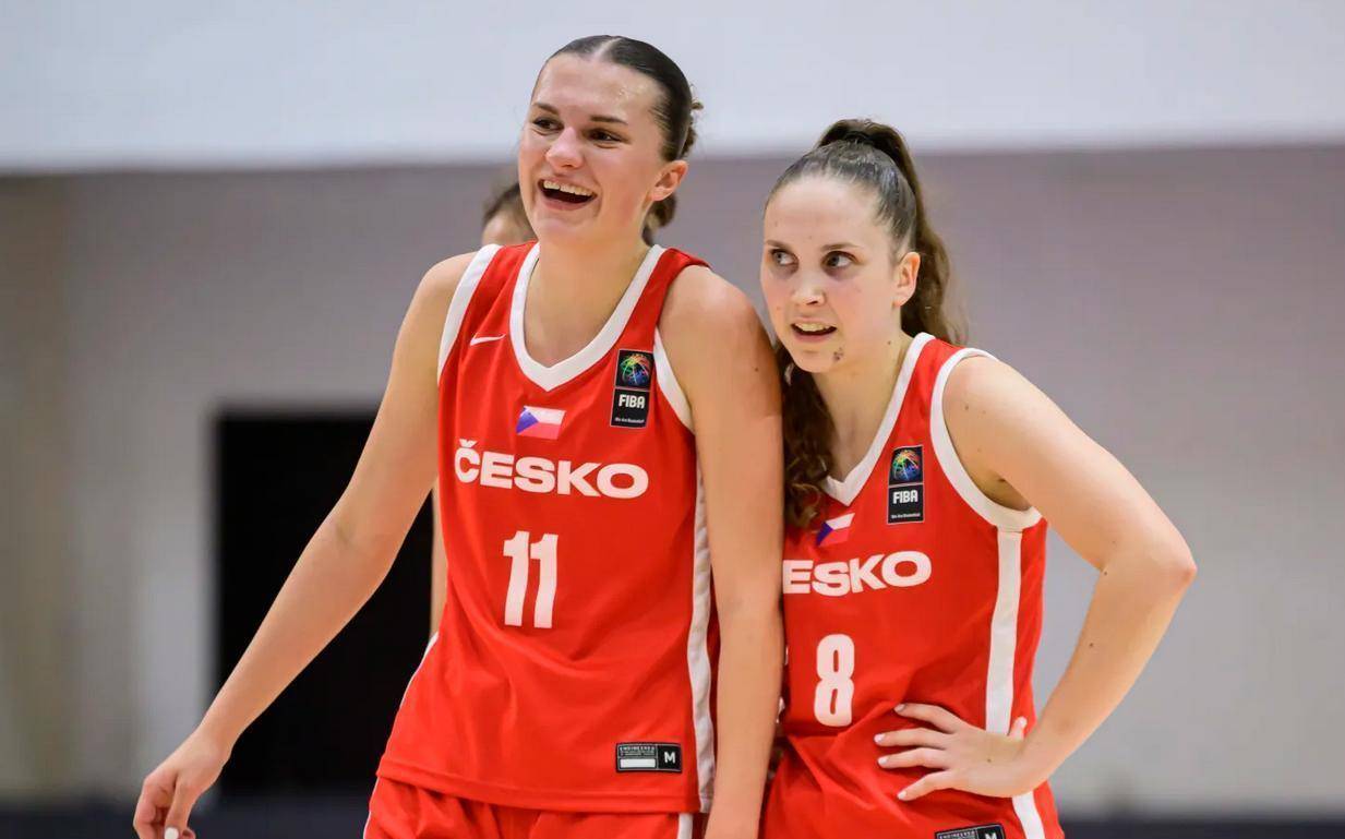 U19女篮世界杯-冉珂嘉25+16中国加时险胜捷克止连败